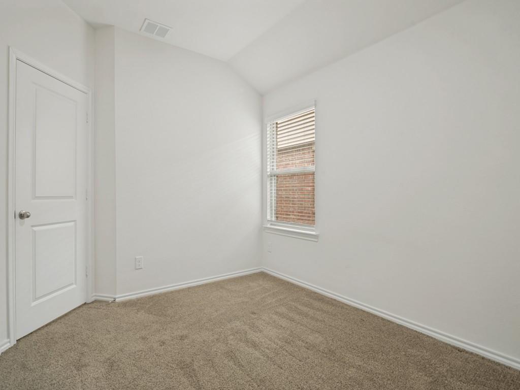 911 Corral Street Property Photo 22