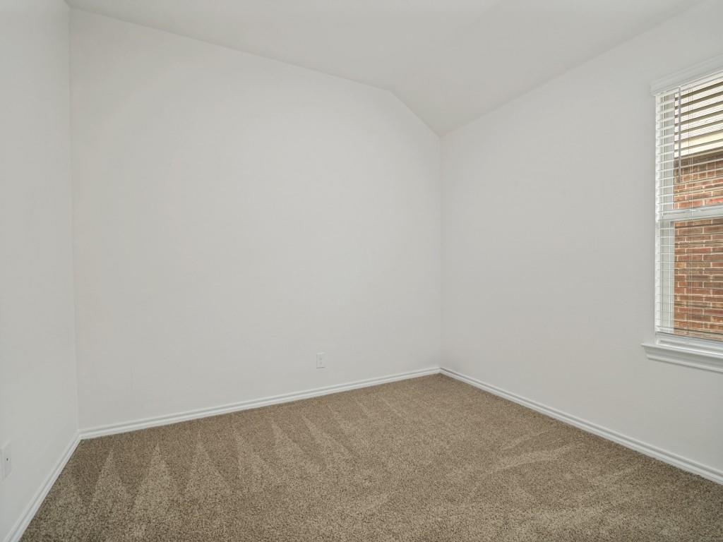 911 Corral Street Property Photo 23