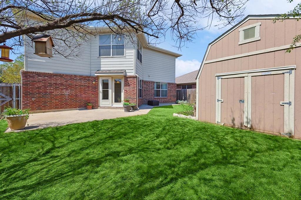 10740 Irish Glen Trail Property Photo 2