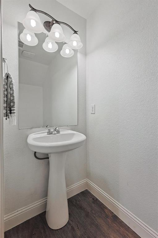10740 Irish Glen Trail Property Photo 9