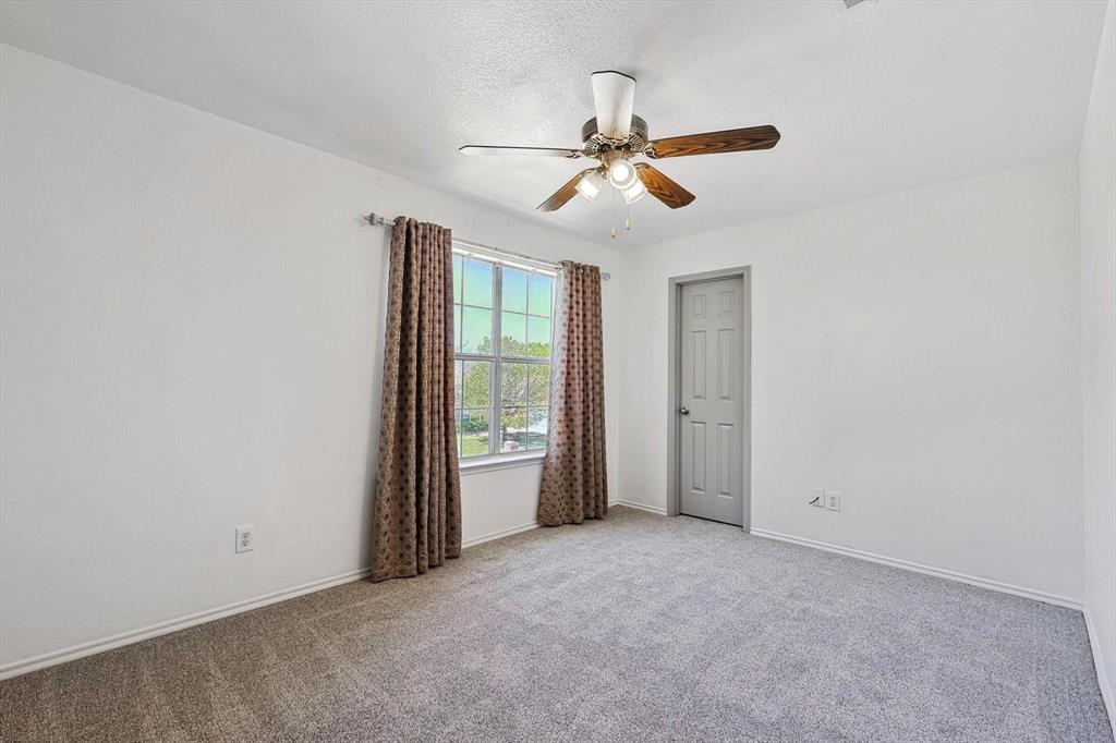 10740 Irish Glen Trail Property Photo 13
