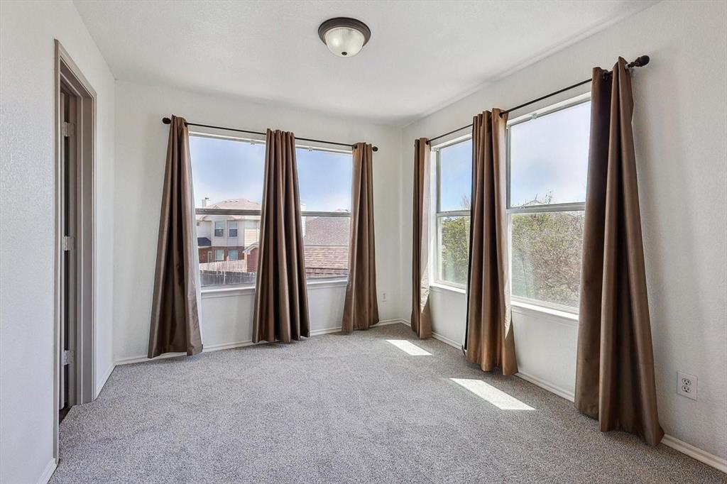 10740 Irish Glen Trail Property Photo 28