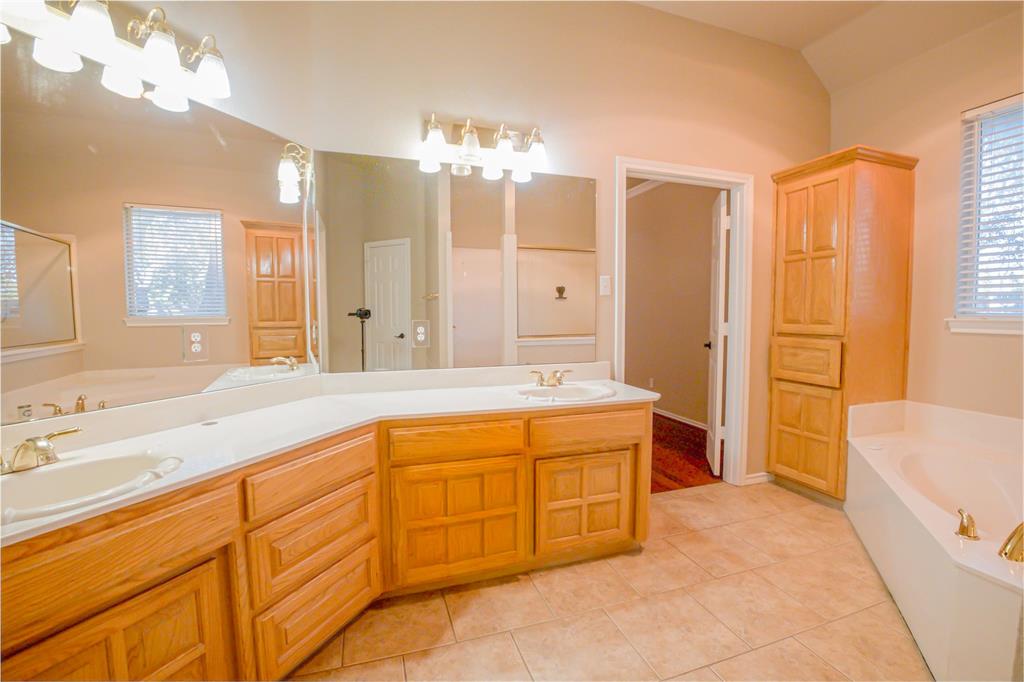 182 Lakeview Drive Property Photo 18