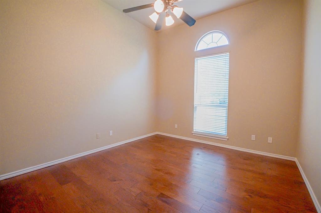182 Lakeview Drive Property Photo 22