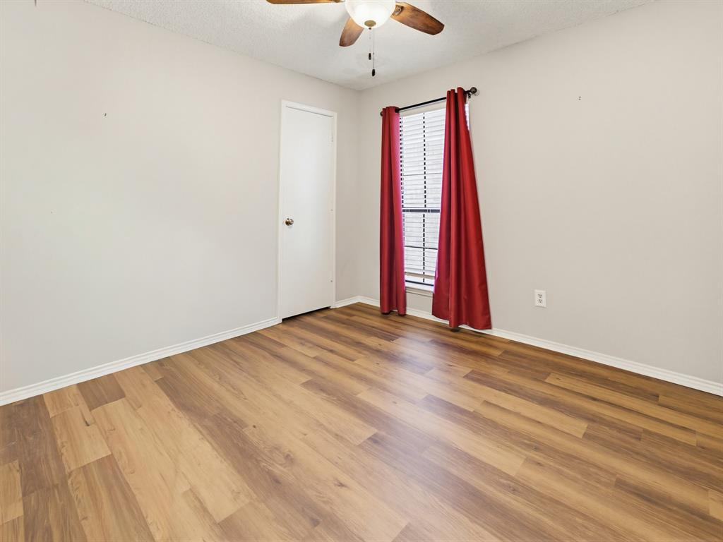 6504 N Park Drive Property Photo 21