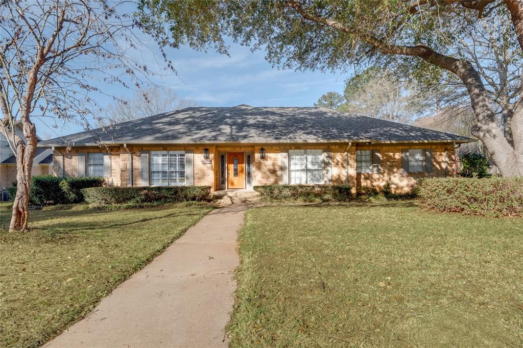 2213 Melissa Drive Property Photo 2