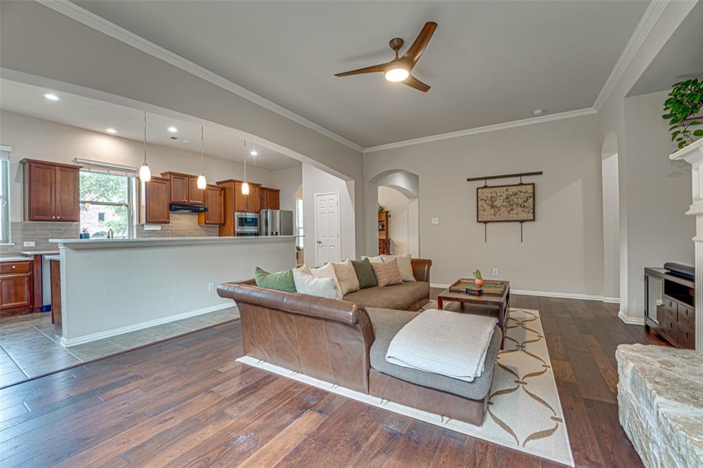 1351 Coastal Drive Property Photo 6