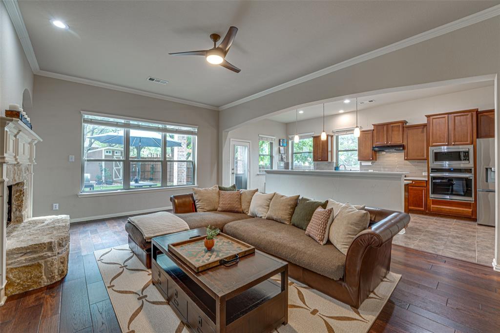 1351 Coastal Drive Property Photo 12