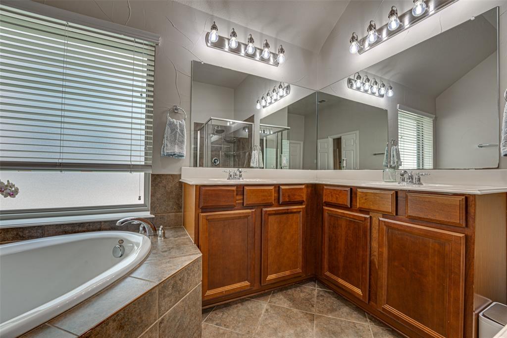 1351 Coastal Drive Property Photo 22