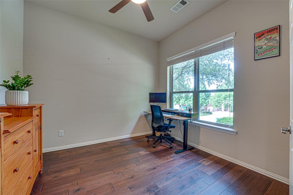 1351 Coastal Drive Property Photo 27