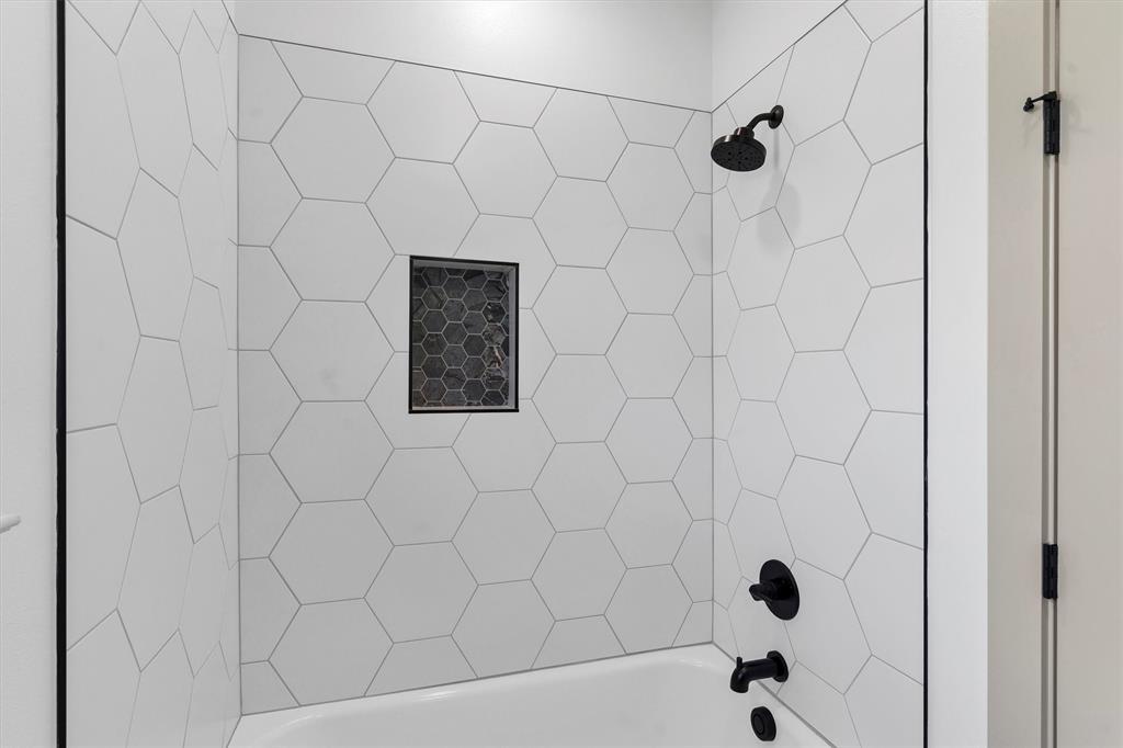 5006 Stover Way Property Photo 32