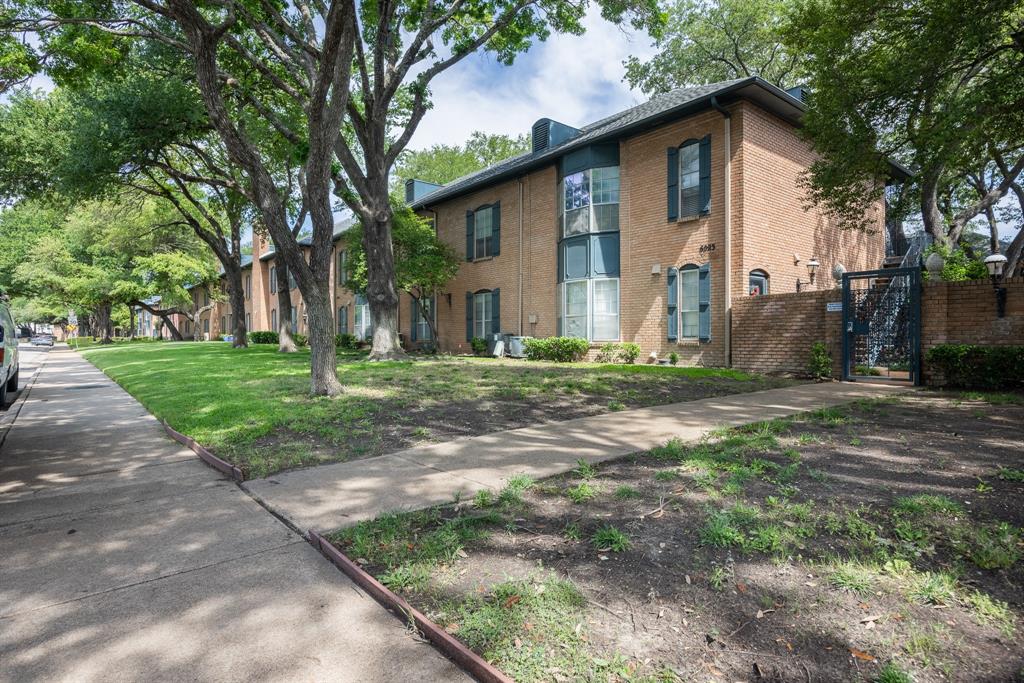6027 E University Boulevard 215 Property Photo 22