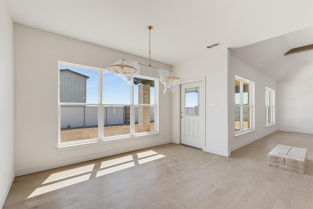 6715 Chisholm Trail Property Photo 14