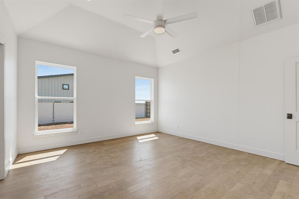 6715 Chisholm Trail Property Photo 17