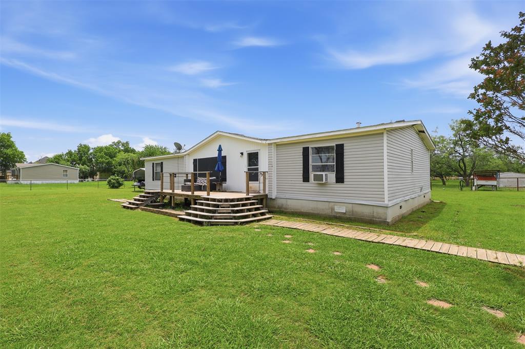 3657 County Road 2508 Property Photo 3