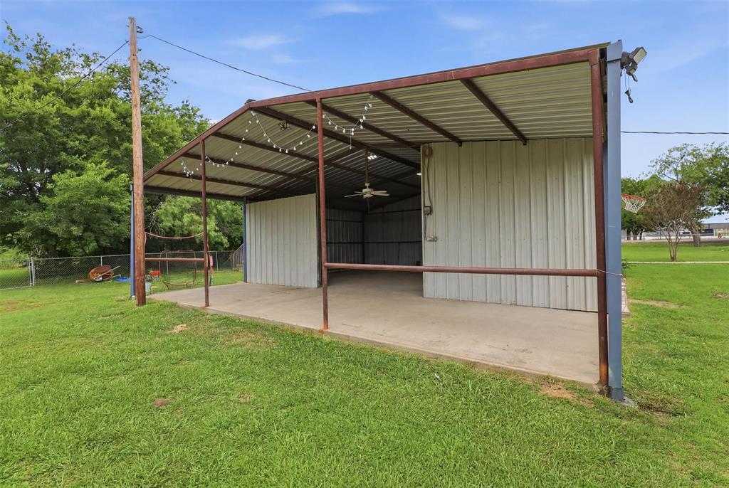 3657 County Road 2508 Property Photo 30