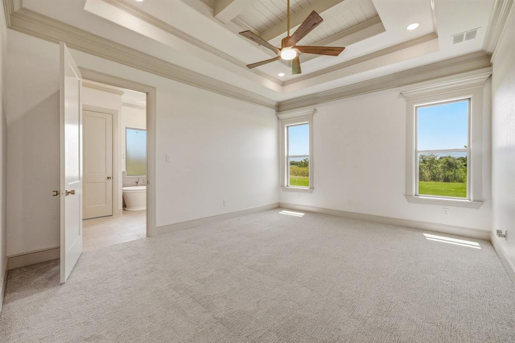 107 Eagle Court Property Photo 14