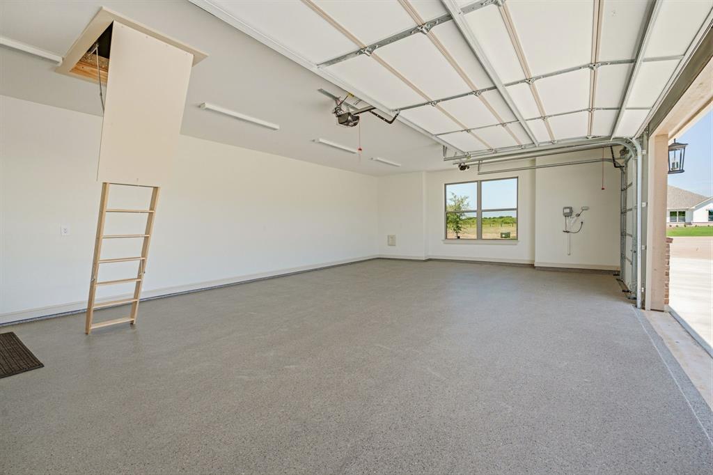 107 Eagle Court Property Photo 35