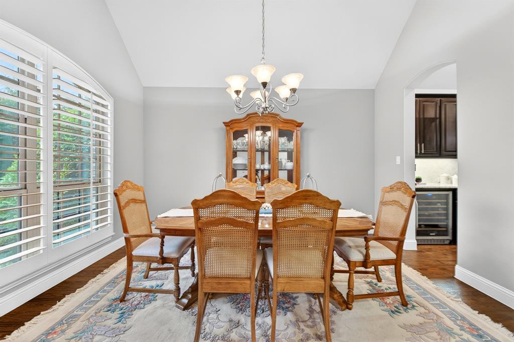 6612 Fortuna Lane Property Photo 7