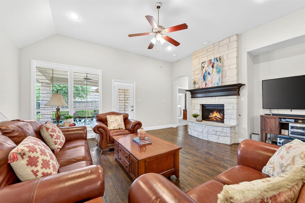 6612 Fortuna Lane Property Photo 17