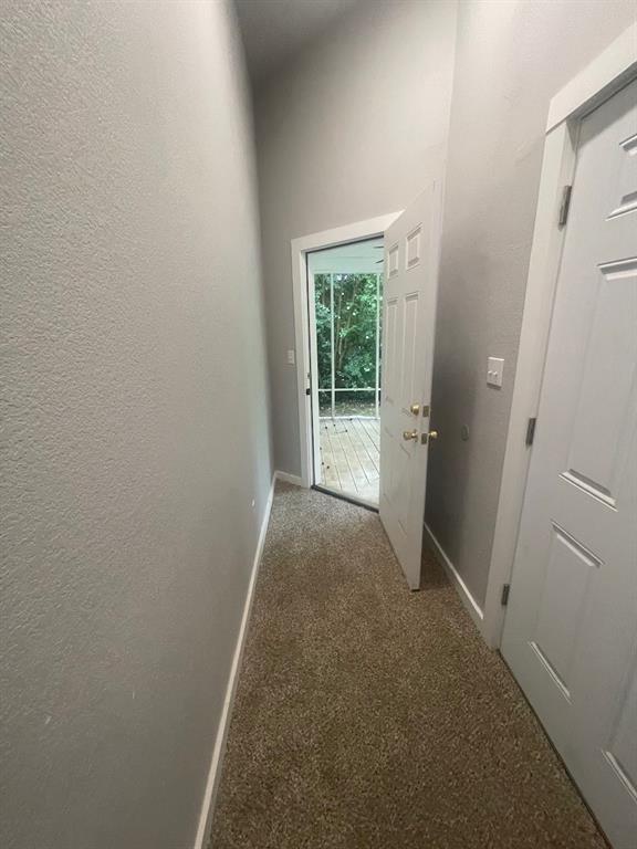 320 W 6th Street Property Photo 20