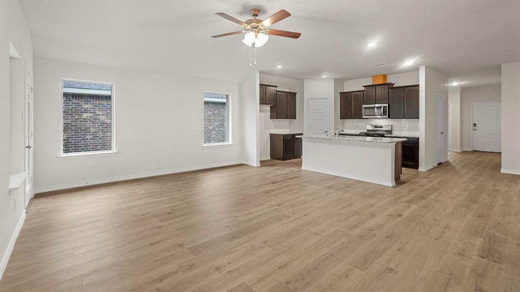 2029 Hearn Drive Property Photo 11