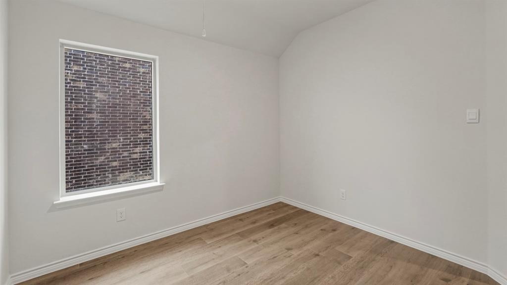 2029 Hearn Drive Property Photo 13