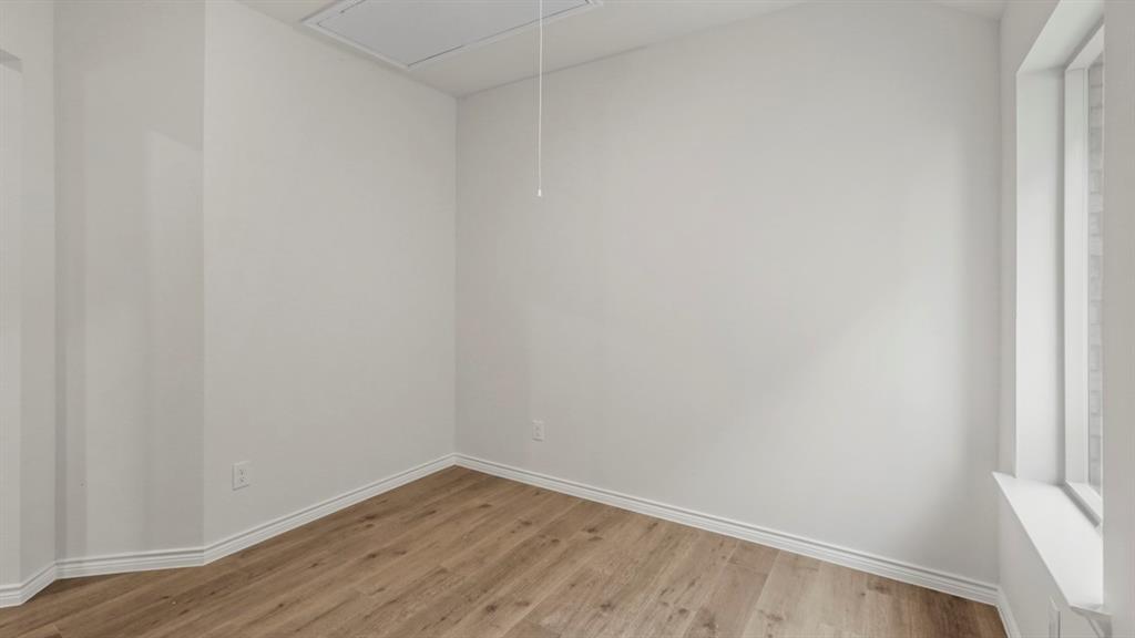2029 Hearn Drive Property Photo 14