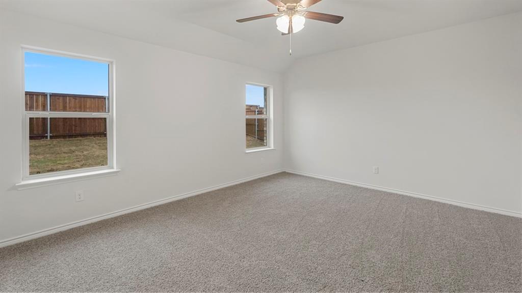 2029 Hearn Drive Property Photo 15