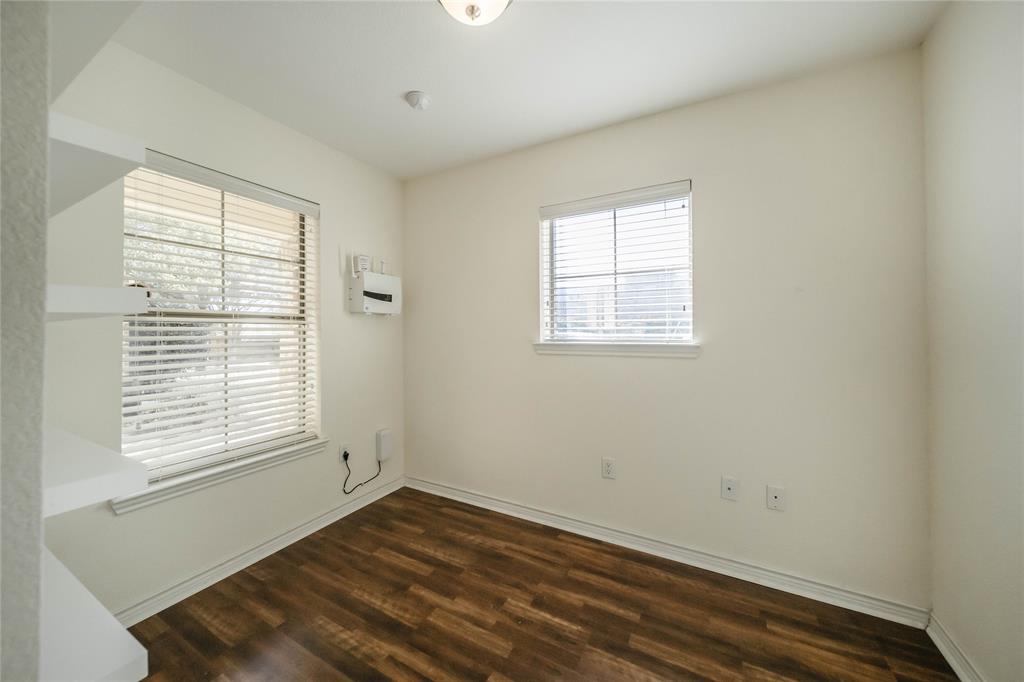 2002 Azure Pointe Property Photo 4
