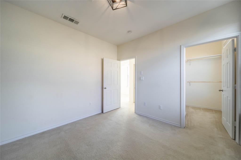 2002 Azure Pointe Property Photo 14