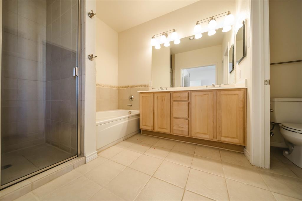 2002 Azure Pointe Property Photo 22