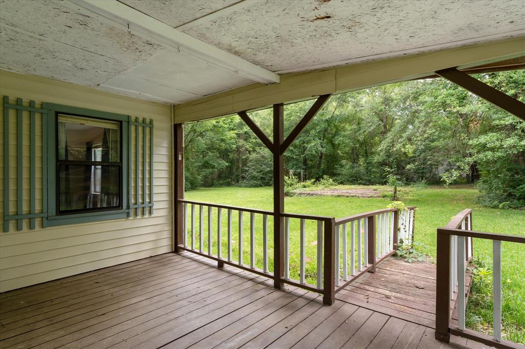 18459 Fm 16 Property Photo 10