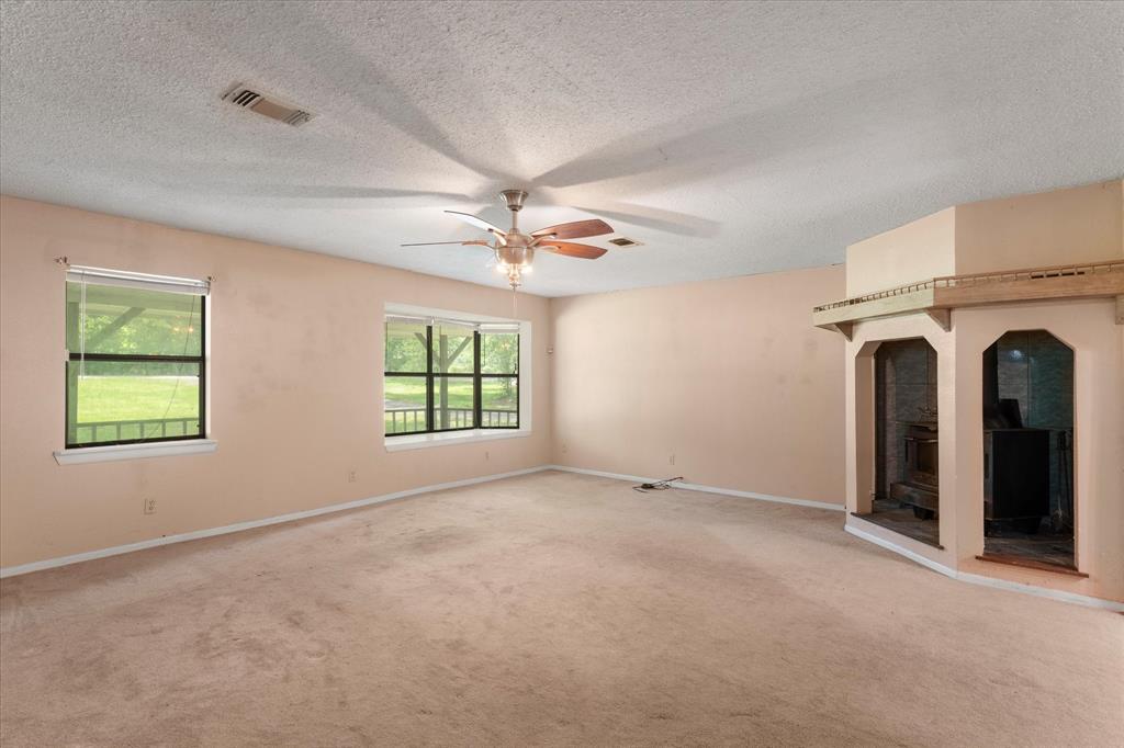 18459 Fm 16 Property Photo 19