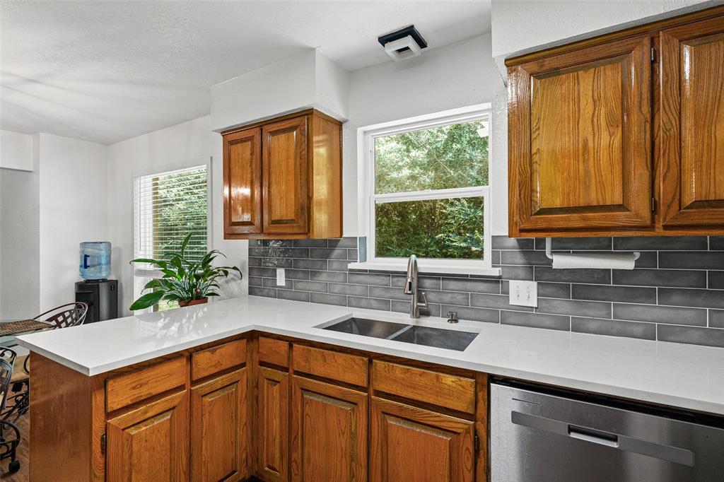 3905 Driskell Boulevard Property Photo 11