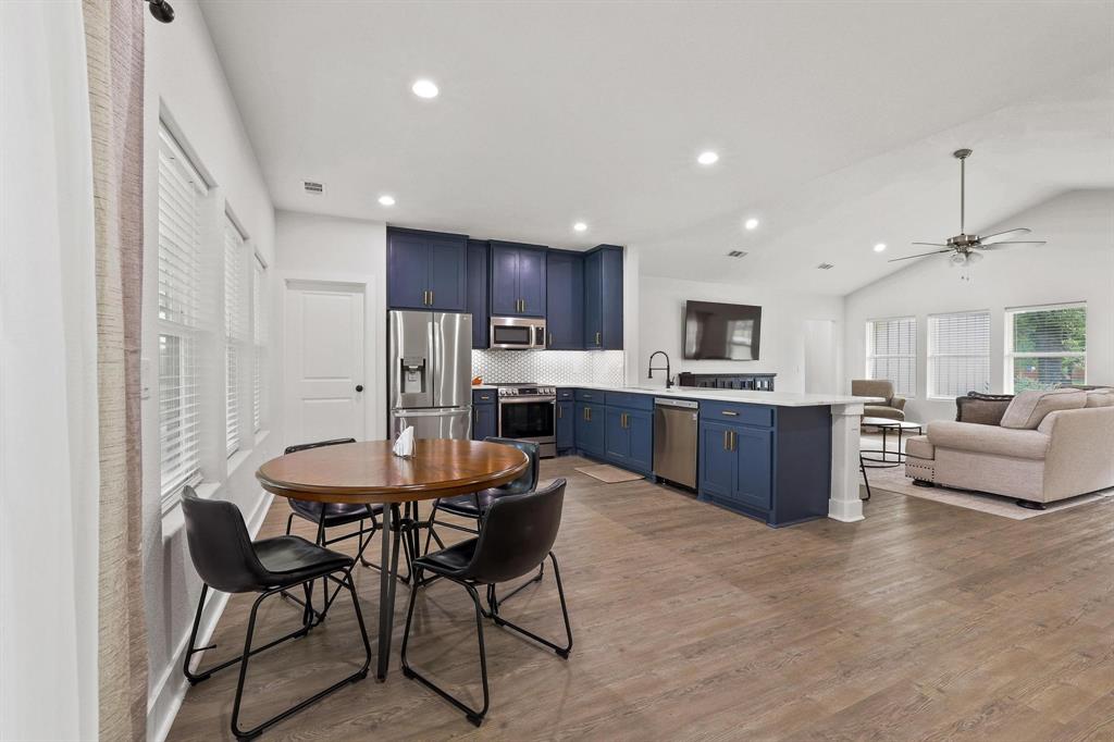 1834 S Park Avenue Property Photo 10