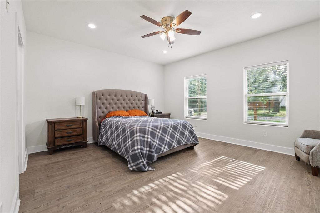 1834 S Park Avenue Property Photo 19