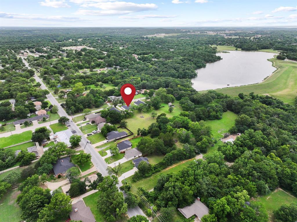1834 S Park Avenue Property Photo 38