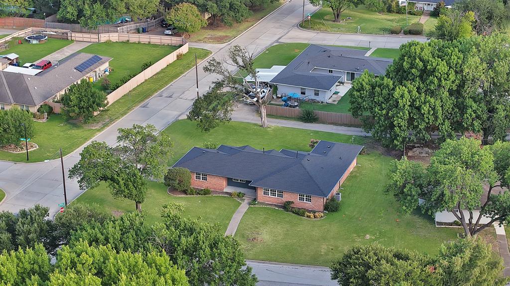 1618 Comanche Trail Property Photo 30
