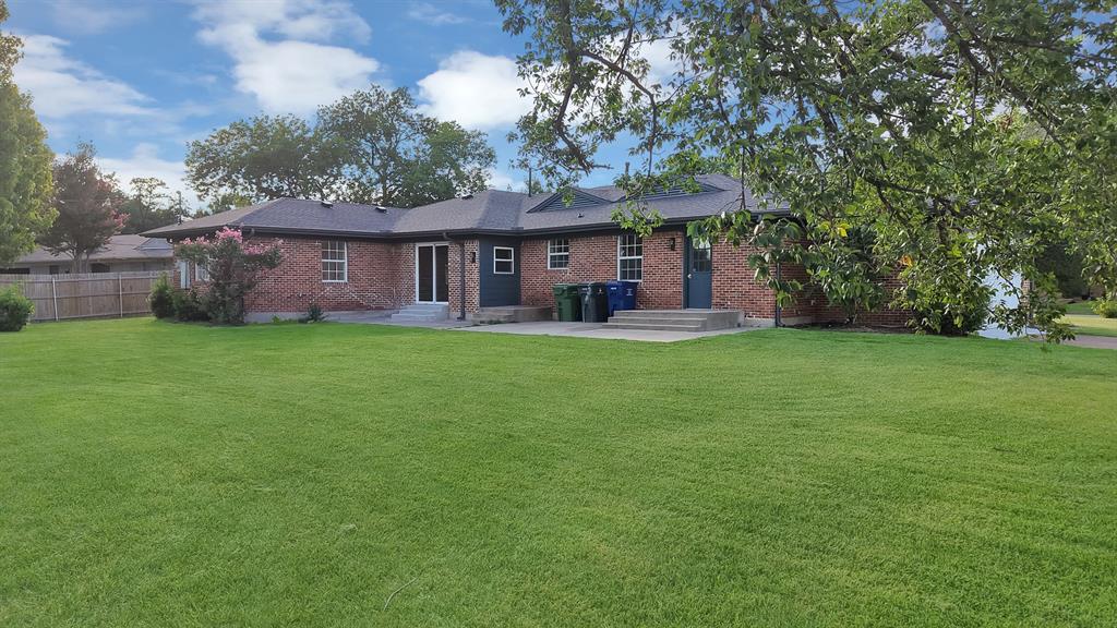 1618 Comanche Trail Property Photo 32