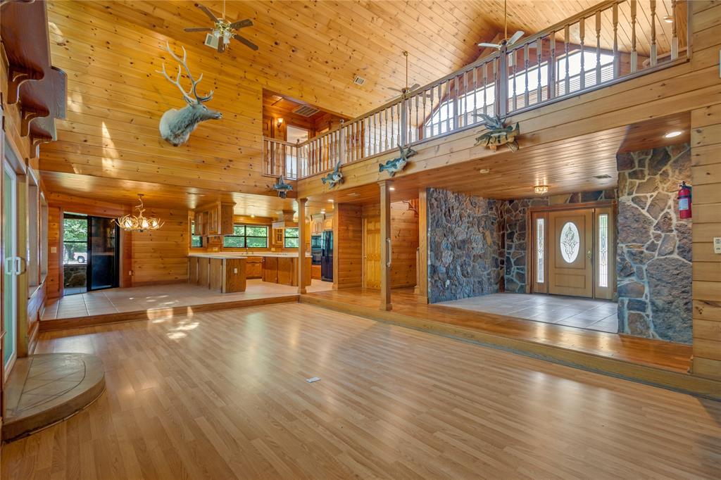 660 County Road 1503 Property Photo 9