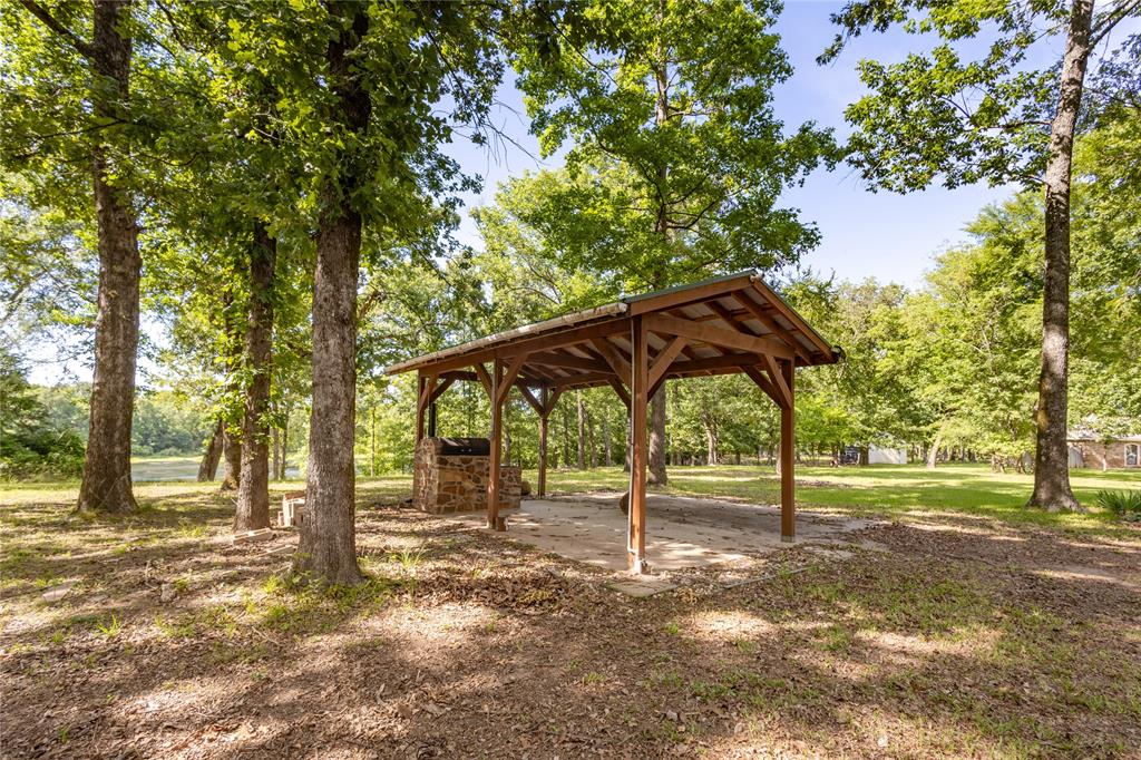 660 County Road 1503 Property Photo 31