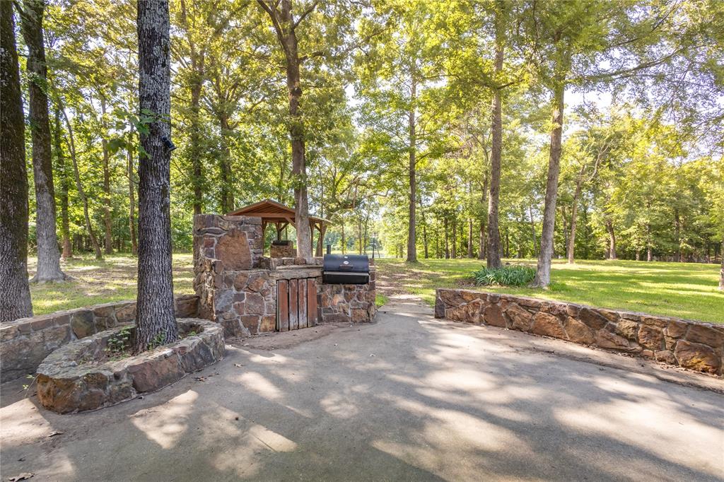 660 County Road 1503 Property Photo 35