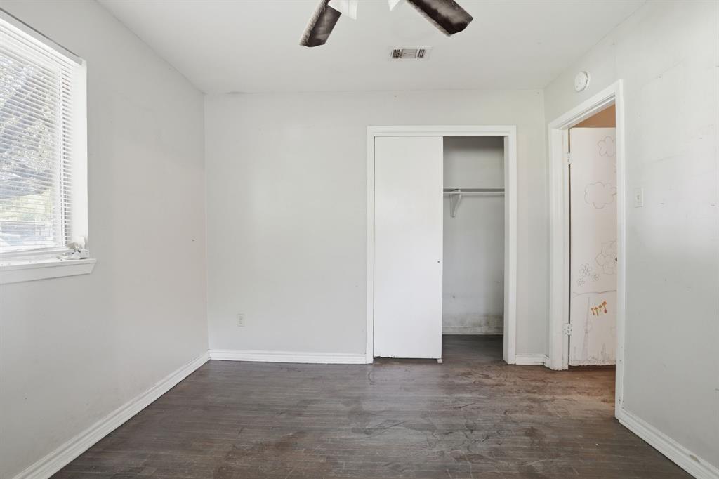 1029 Usher Street Property Photo 18