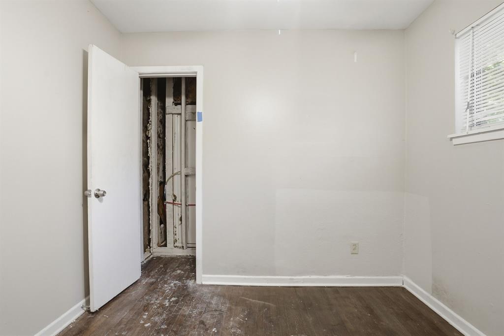 1029 Usher Street Property Photo 19