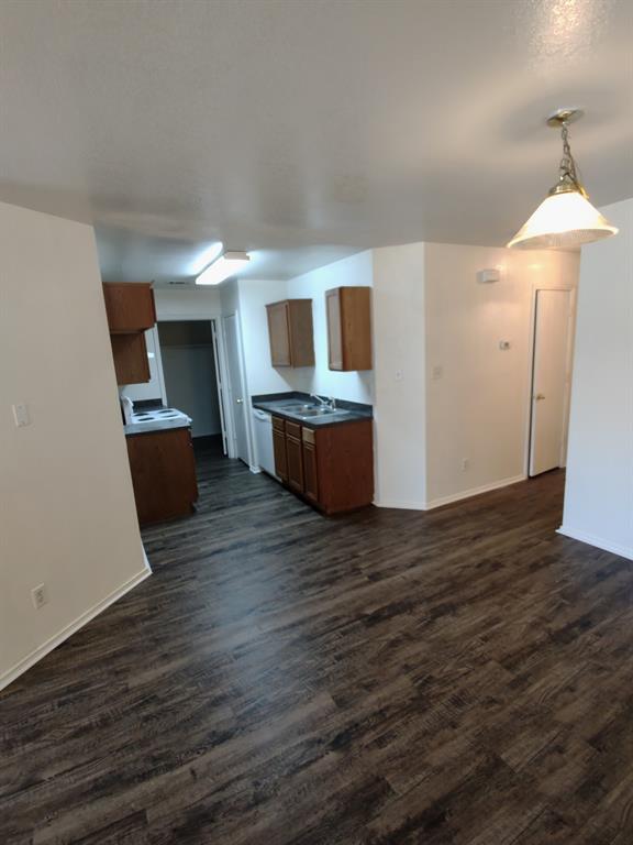 247 Cliff Heights Circle Property Photo 2