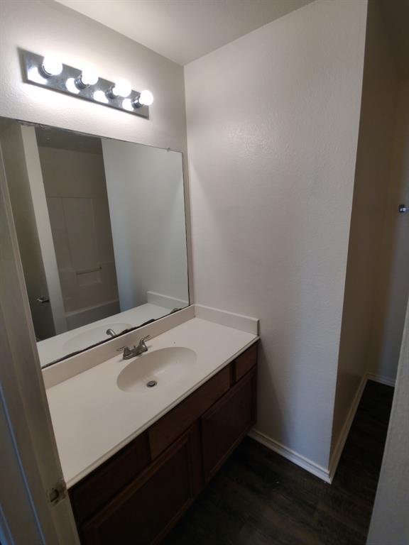 247 Cliff Heights Circle Property Photo 5