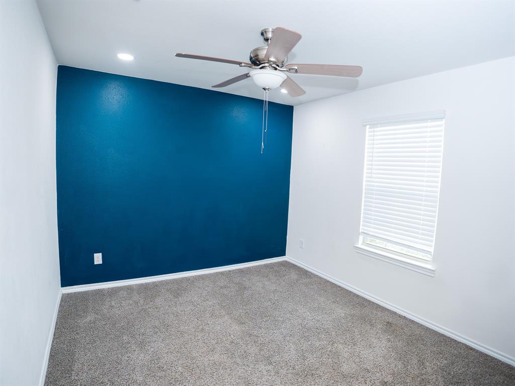 2928 Shoemaker Drive Property Photo 10