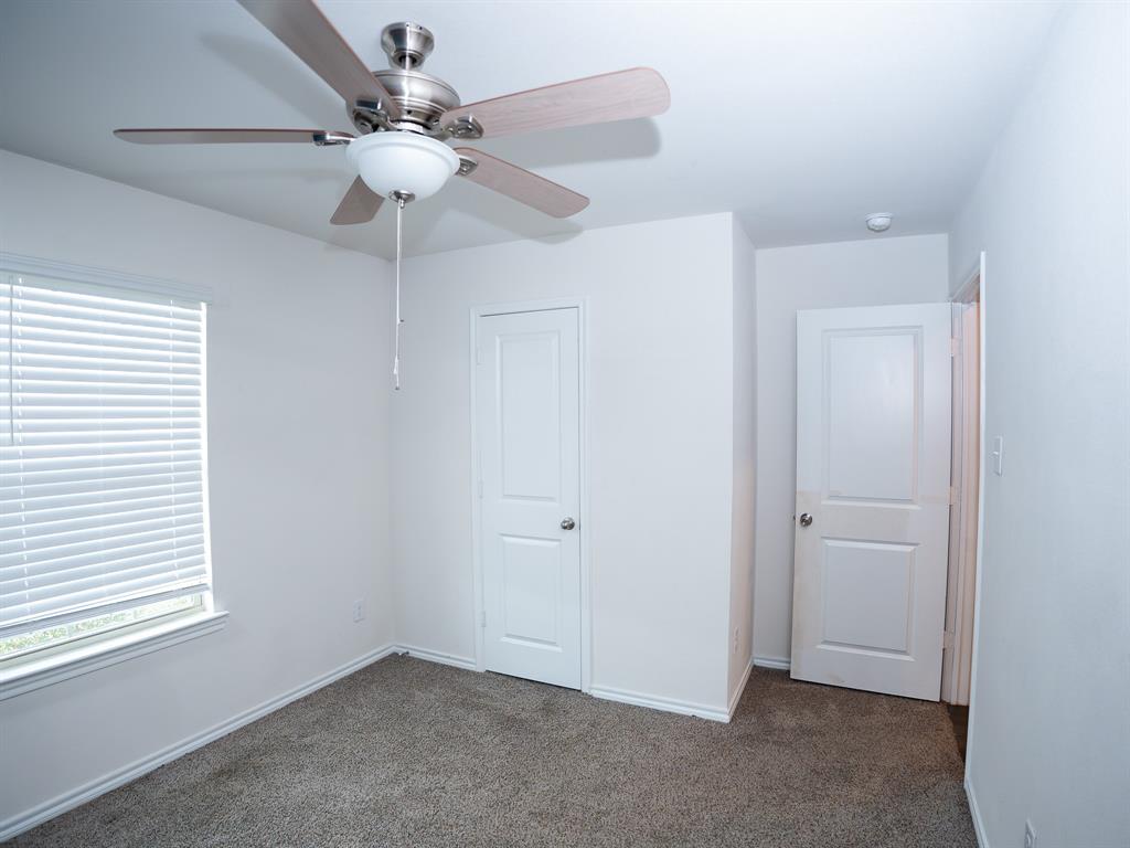 2928 Shoemaker Drive Property Photo 11