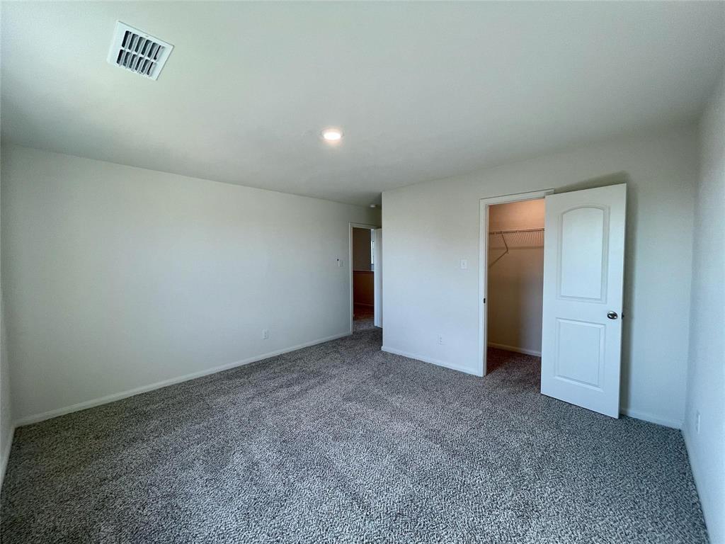 1946 Canterbury Drive Property Photo 19